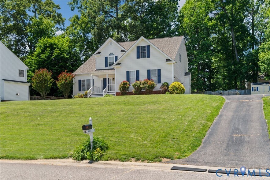 Building Photo - 3924 Liberty Point Dr