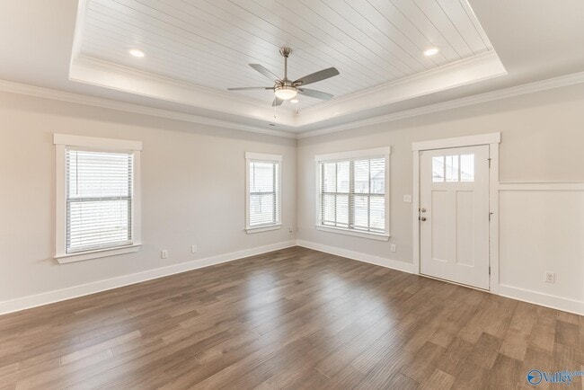 Building Photo - 125 Caspian Ln