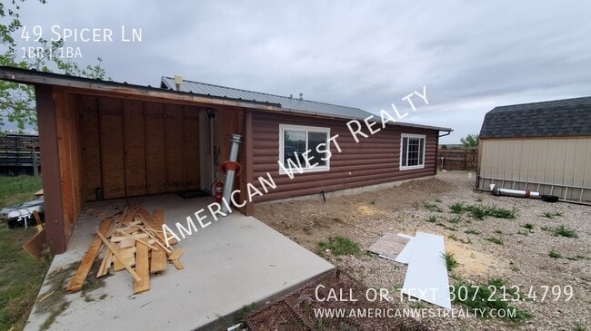 Building Photo - 49 Spicer Ln