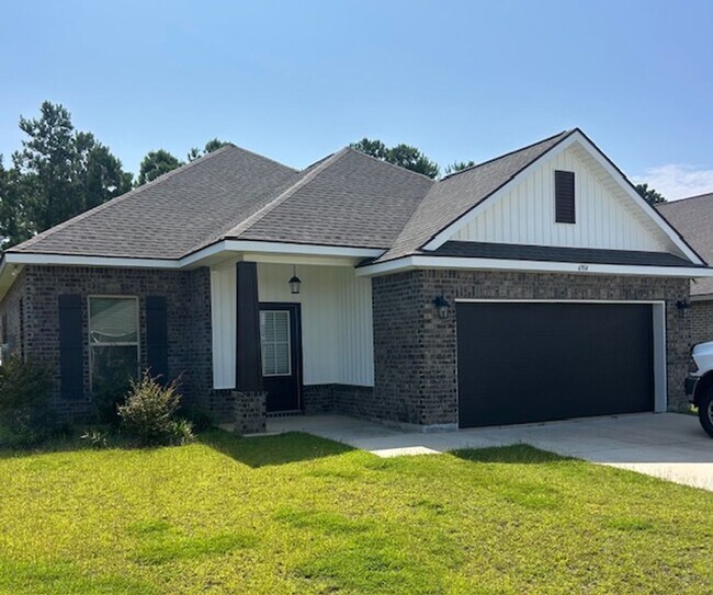 Primary Photo - 6914 Summerset Dr