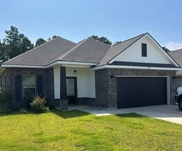 Building Photo - 6914 Summerset Dr
