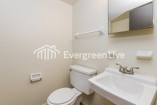 Building Photo - 7959 Mt Hood