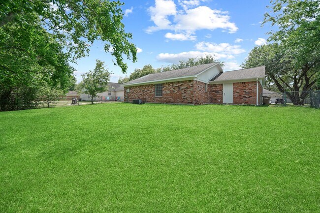 Building Photo - 3813 Wood Sorrel Dr