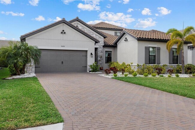 Building Photo - 2028 Woodleaf Hammock Ct