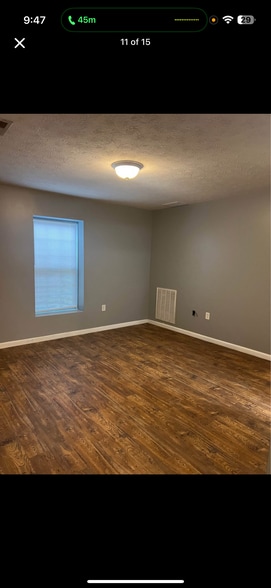 Building Photo - 112 Wood Ln