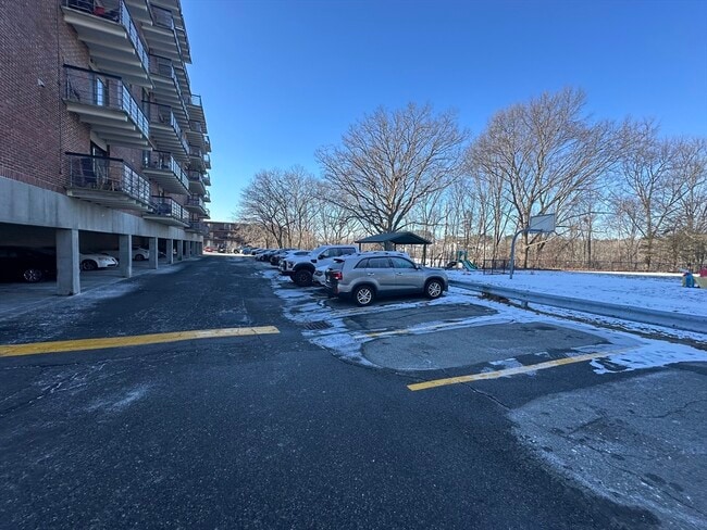 Building Photo - 46 Cochituate Rd