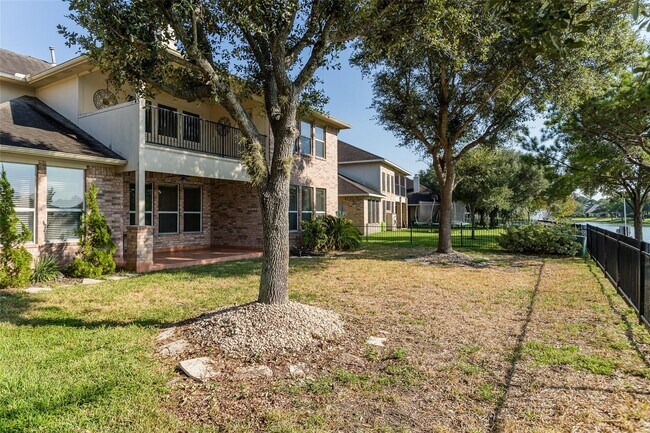 Building Photo - 25311 Hamden Valley Dr