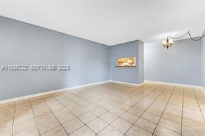 Building Photo - 1018 Twin Lakes Dr