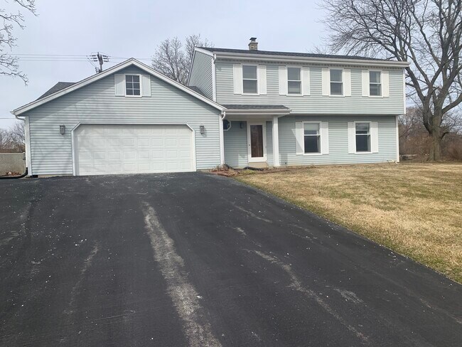 Building Photo - 4790 N 186th St