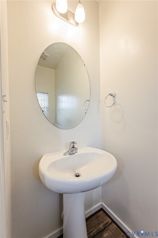 Building Photo - 18353 Palisades Ct