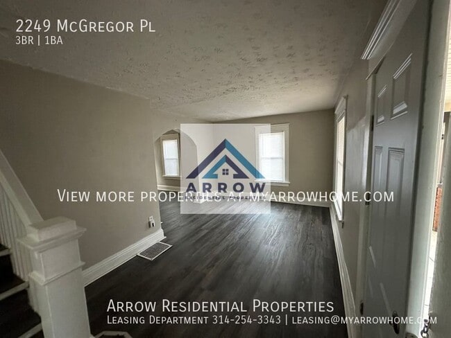 Building Photo - 2249 Mcgregor Pl