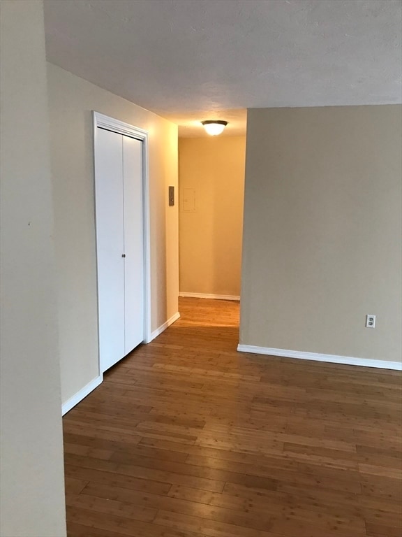 Building Photo - 96 Main St