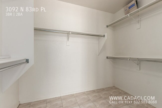 Building Photo - 3092 N 83rd Pl