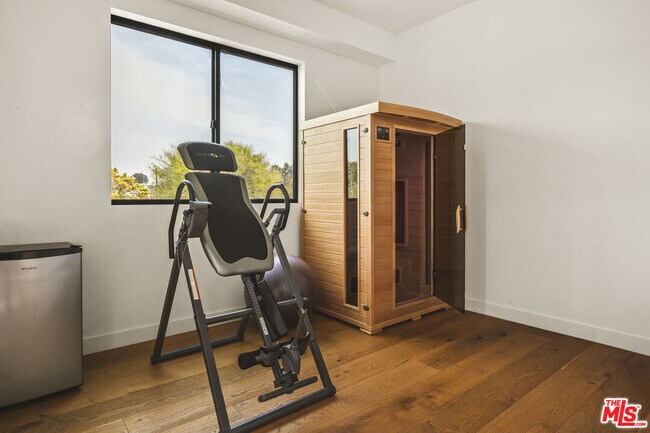 Building Photo - 12662 Rose Ave