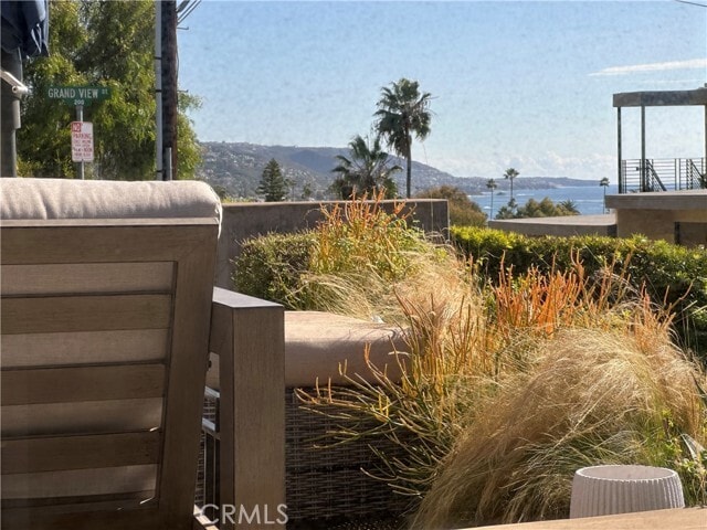 Building Photo - 220 Grandview St