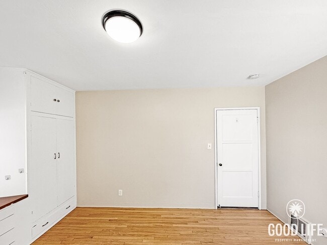 Building Photo - Charming 3-Bedroom Anaheim Home Featuring Private Backyard & 2 Car Garage