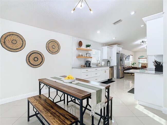 Building Photo - 2907 W Arch St