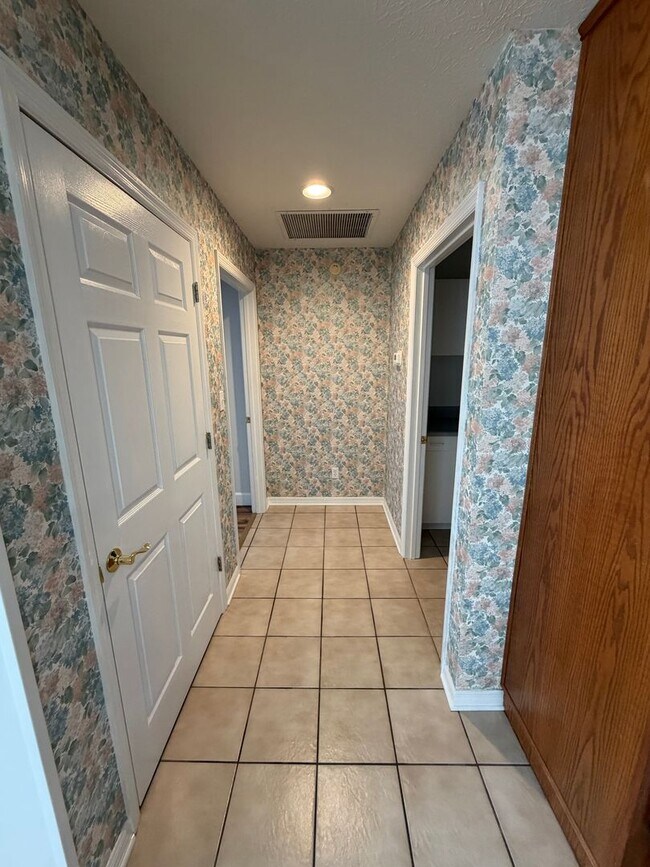 Building Photo - 6401 Highway 2311