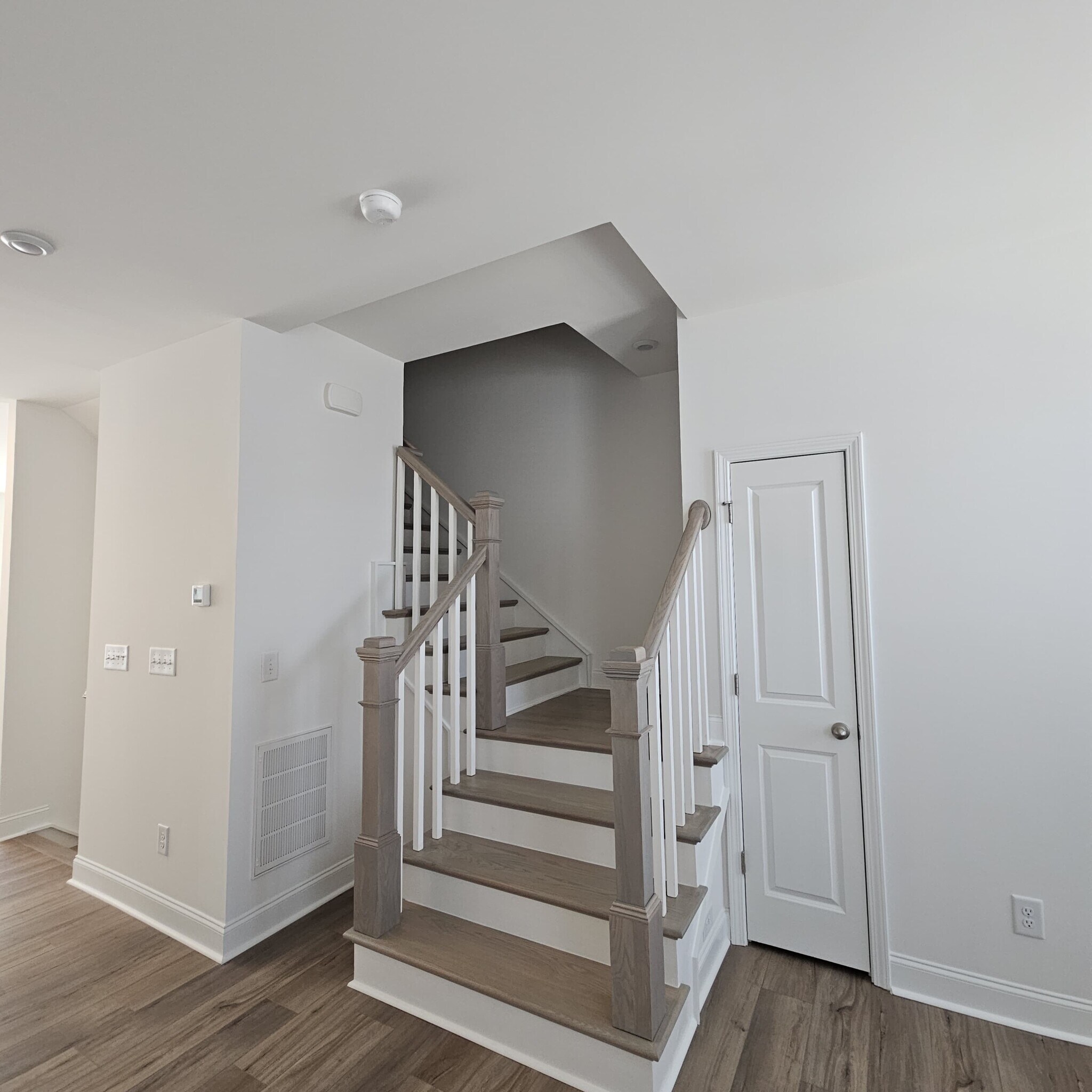 Building Photo - 3212 Drift St