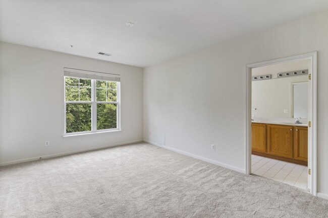 Building Photo - 1021 Leeward Way