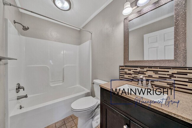 Building Photo - 1533 Blanton Ave SE