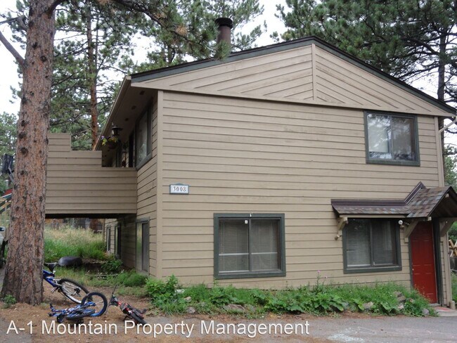 Primary Photo - 3 br, 1 bath House - 3008 B Forest Way