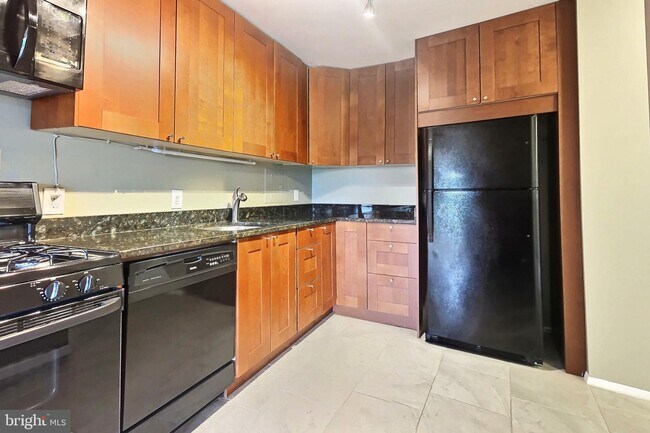 Building Photo - 9039 Sligo Creek Pkwy