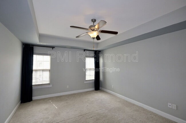 Building Photo - 6924 Swanhaven Dr