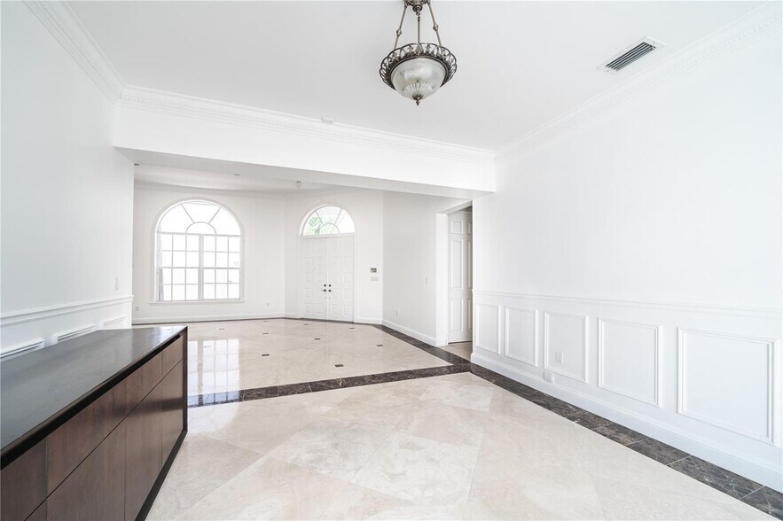 Building Photo - 3975 194th Trl