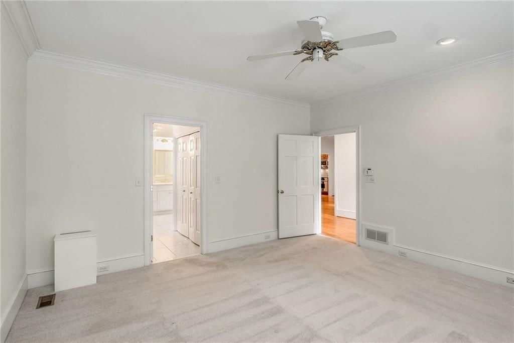 Building Photo - 448 Ivy Park Ln NE