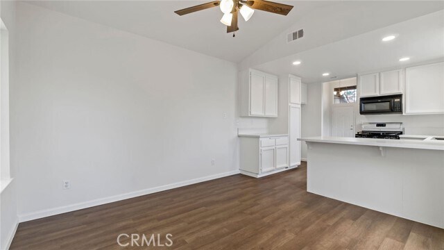 Building Photo - 39563 Chabot Cir