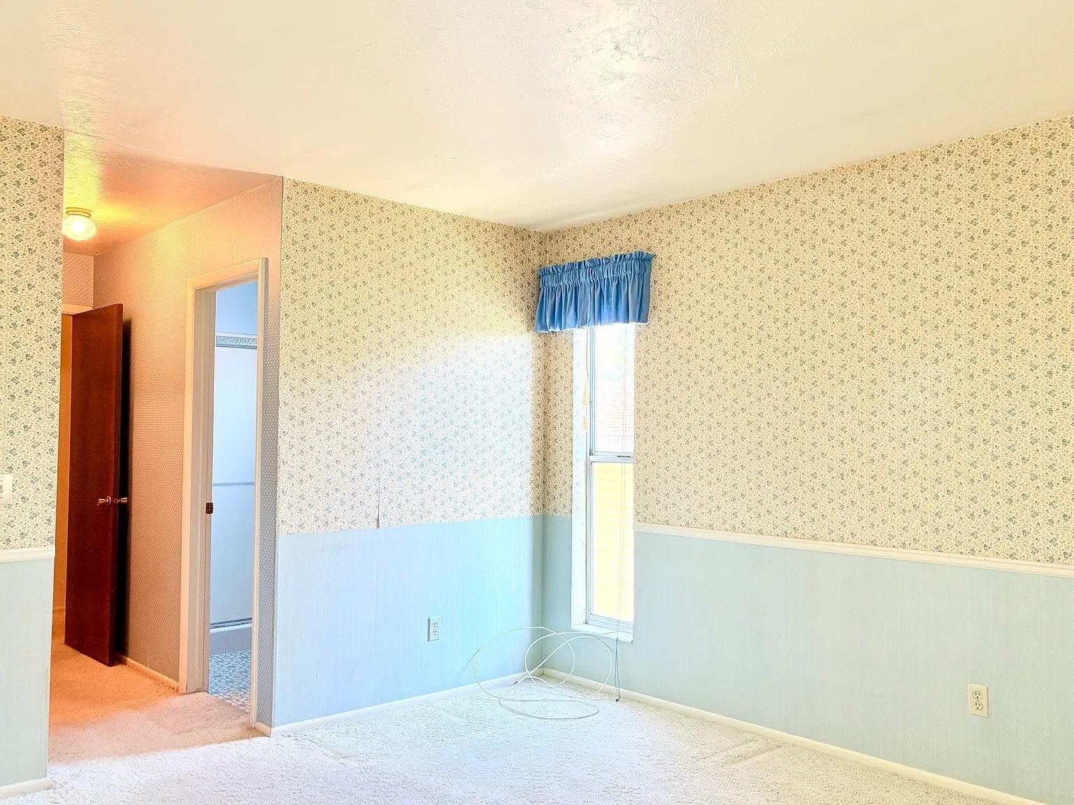 Building Photo - 1167 Deerfield Dr