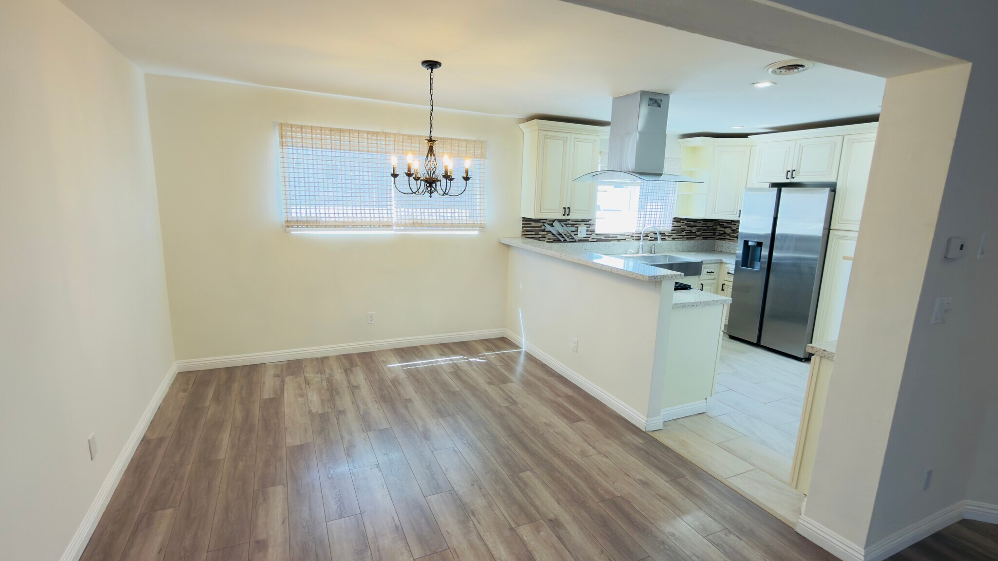 Building Photo - 18550 Hatteras St