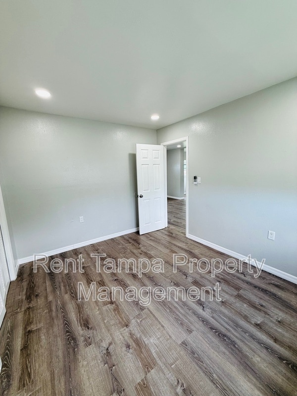 Building Photo - Neptune Drive - 1146