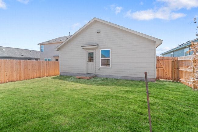 Building Photo - 10231 Asta Trl