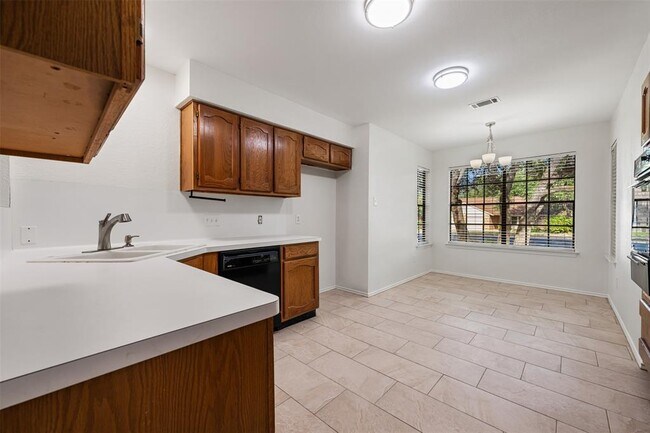 Building Photo - 11464 Bristle Oak Trail