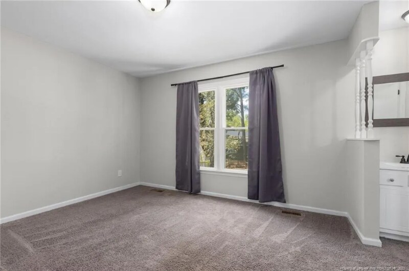 Building Photo - 509 Suffolk Ct