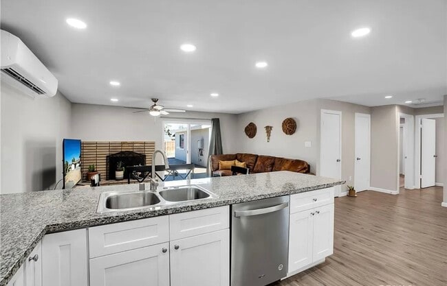 Building Photo - 7625 Borrego Trl