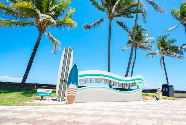 Building Photo - 381 SE 20th Ave