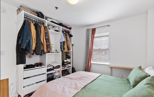 Building Photo - 70 S Munn Ave