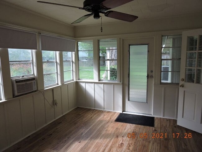 Building Photo - Magnolia Woods - Rodney Drive 3BR/2BA Home for Lease