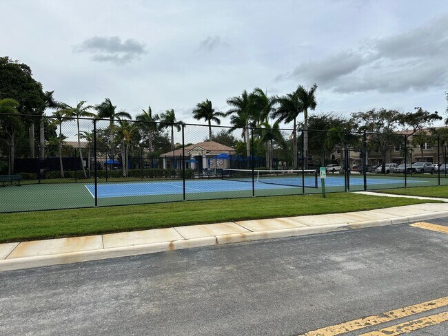 Building Photo - 349 SW 121st Ave