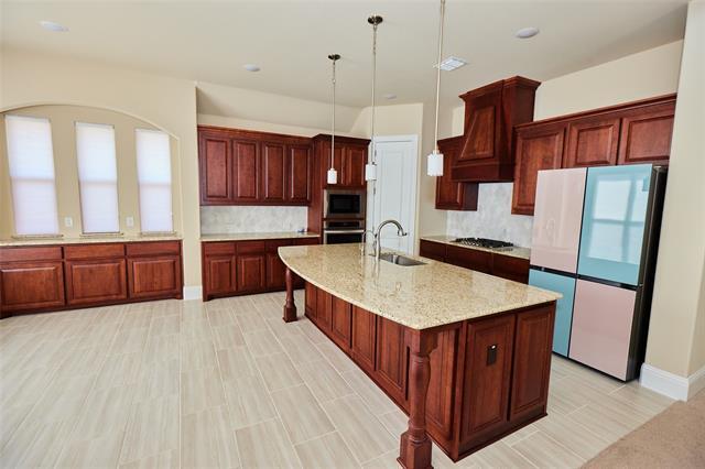 Building Photo - 1460 Waterton Dr