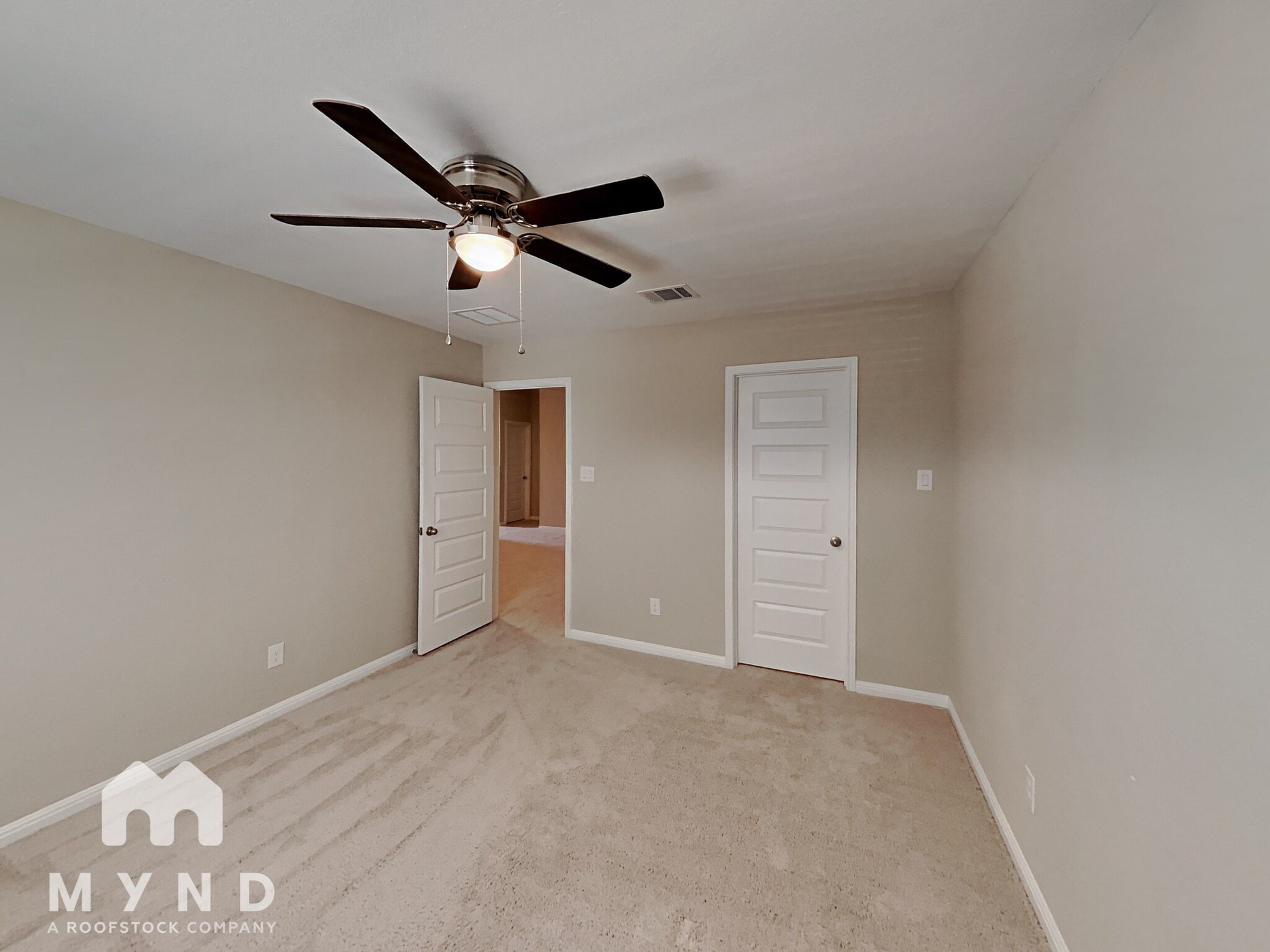 Building Photo - 2431 Carino Meadow