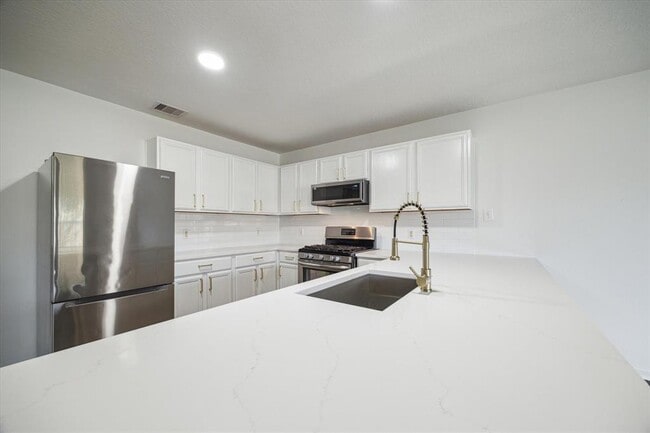 Building Photo - 3414 Zephyr Glen Way