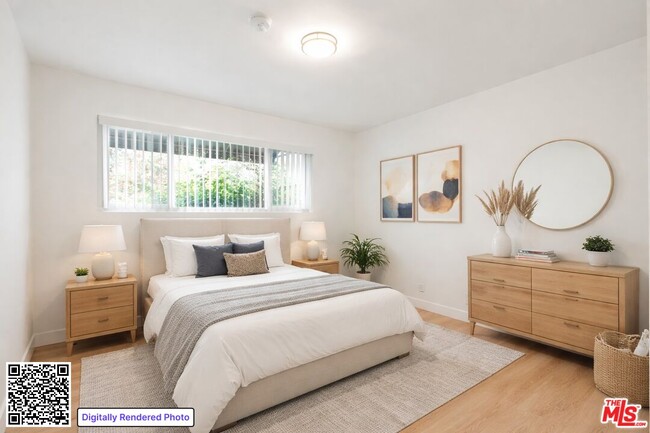 Building Photo - 8440 Willoughby Ave