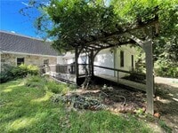Building Photo - 125 Fitzgerald Rd