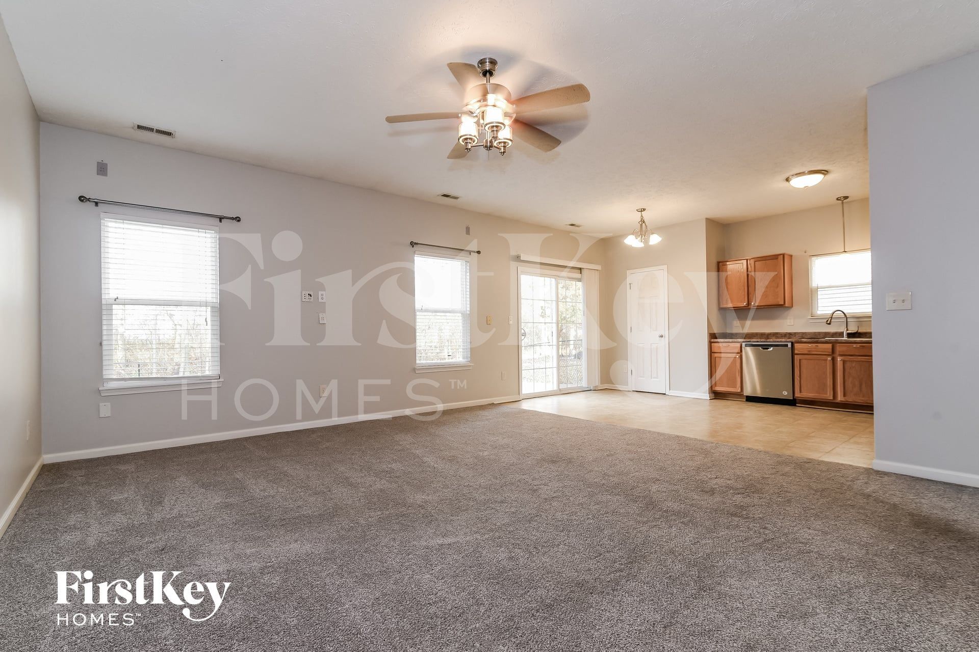 Building Photo - 7244 Mosaic Dr