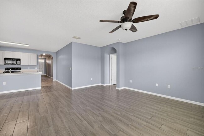 Building Photo - 4042 Wayfarer Wy