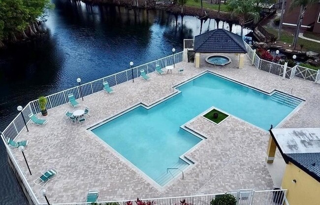 Building Photo - 5737 Gatlin Ave